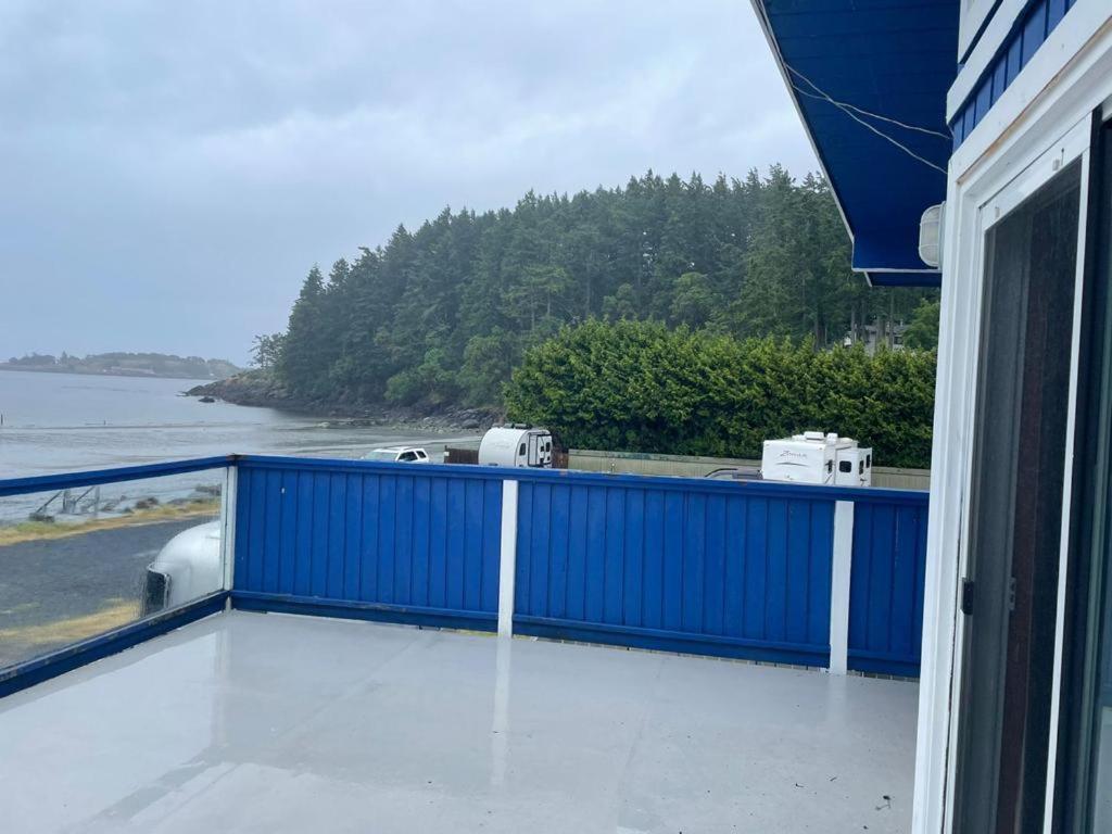 Metchosin Beach House Victoria Exterior photo